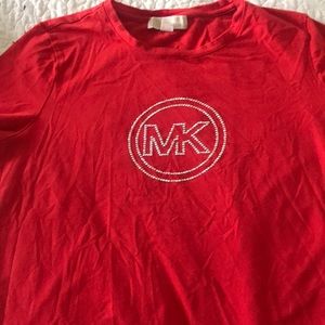 MK t-shirt🍄